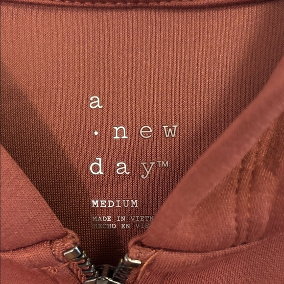 Women's knit Jacket with Hood - Picture 2 of 5